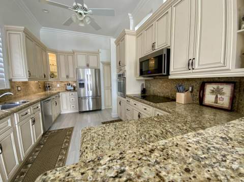 7200 Demedici Circle, Delray Beach FL - photo 11 of 28
