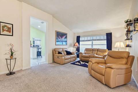 12986 Hampton Lakes Circle, Boynton Beach FL - photo 14 of 54