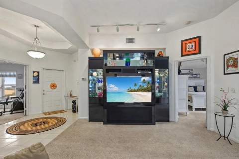 12986 Hampton Lakes Circle, Boynton Beach FL - photo 18 of 54