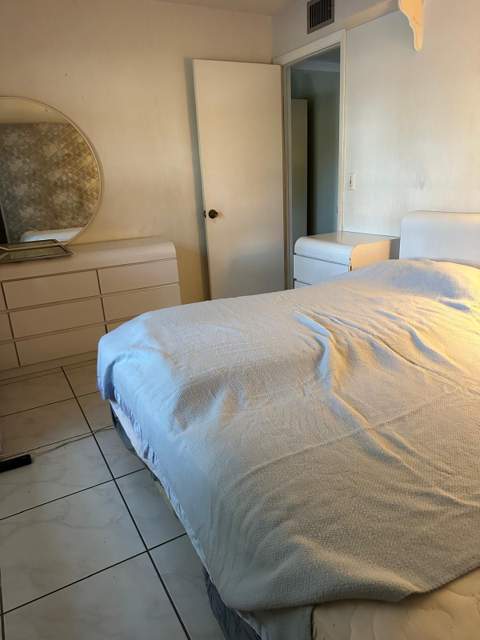 213 Pine Hov Circle #D2, Greenacres FL - photo 19 of 22