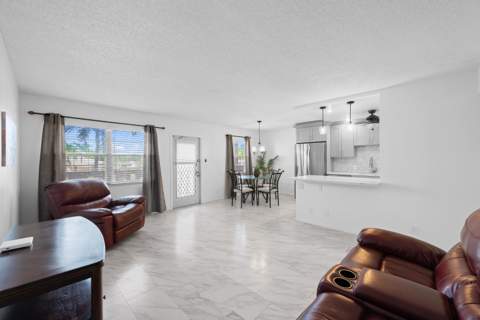 2025 Guildford B, Boca Raton FL - photo 10 of 20