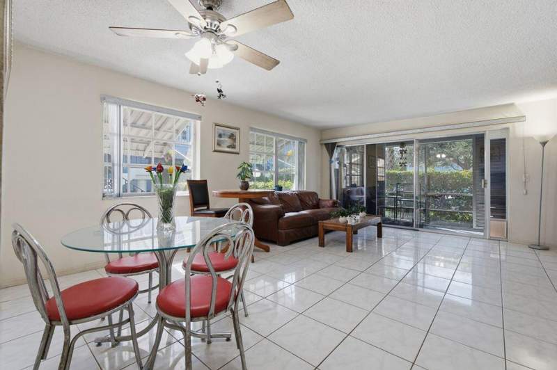 2 bedroom Condominium at 3720 Harrison Street #2, Villas 1 Condo, Hollywood — photo 3