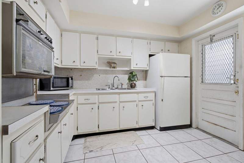 2 bedroom Condominium at 3720 Harrison Street #2, Villas 1 Condo, Hollywood — photo 4