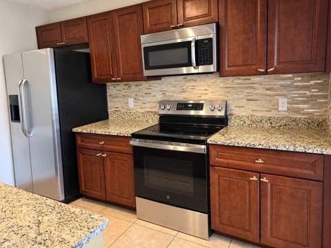 8017 80th Way, West Palm Beach FL - photo 8 of 22