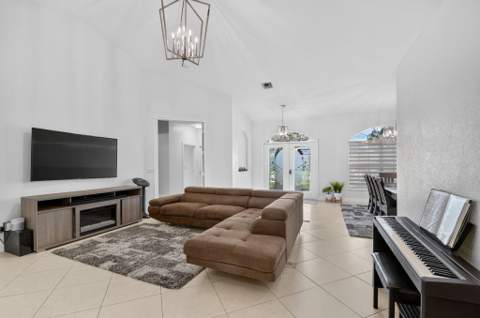 2676 Yarmouth Drive, Wellington FL - photo 12 of 68