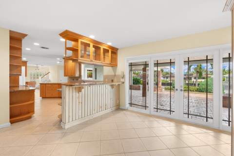 2651 NE 43rd Street, Lighthouse Point FL - photo 6 of 50