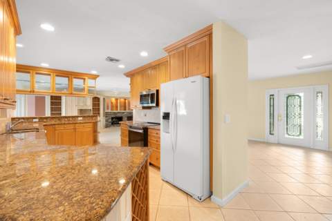 2651 NE 43rd Street, Lighthouse Point FL - photo 7 of 50
