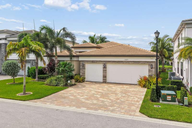 3 bedroom Single Family Residence at 17071 Rainbow Falls Trail, Lotus, Boca Raton — photo 3