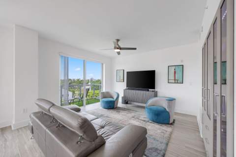 236 SE 5th Avenue #312, Delray Beach FL - photo 7 of 49
