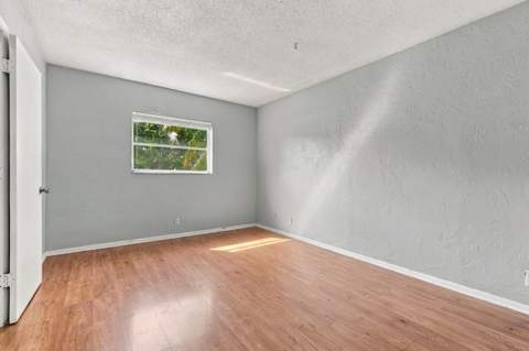 3421 NE 15th Avenue #9, Oakland Park FL - photo 15 of 20