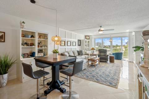 930 Dogwood Drive #457, Delray Beach FL - photo 9 of 46