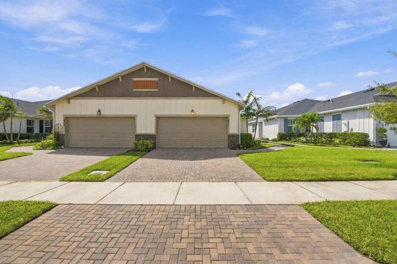 3 bedroom Townhouse at 1961 SE Crosswood Way, Replat Of Veranda Preserve East, Port St. Lucie — photo 3