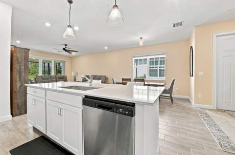 1961 SE Crosswood Way, Port St. Lucie FL - photo 14 of 51