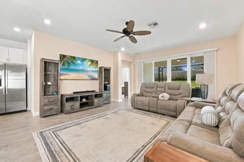 1961 SE Crosswood Way, Port St. Lucie FL - photo 16 of 51