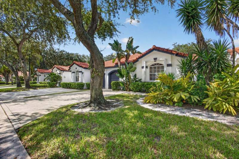 3 bedroom Villa at 18413 Via Di Verona, Boca Azul, Boca Raton — photo 2