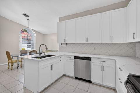 18413 Via Di Verona, Boca Raton FL - photo 15 of 55