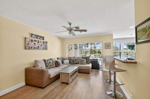 7362 Ashley Shores Circle, Lake Worth FL - photo 14 of 56