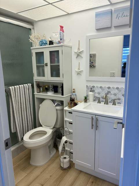 3430 NW 52nd Avenue #204, Lauderdale Lakes FL - photo 13 of 18