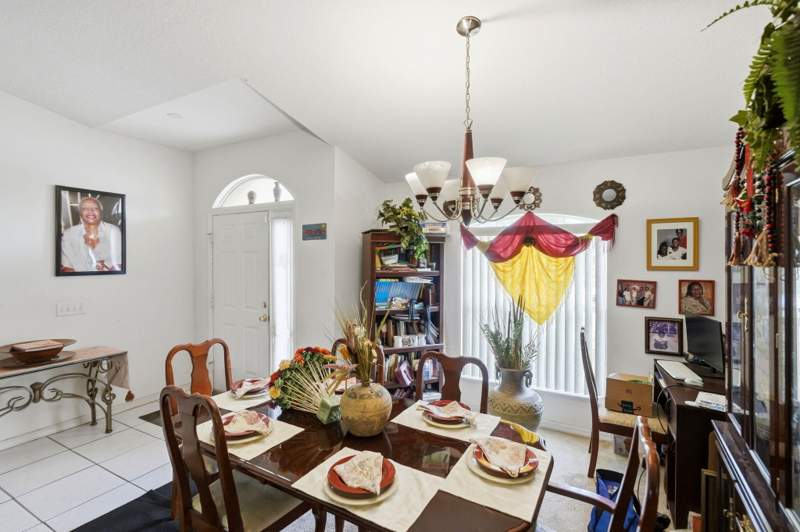 3 bedroom Single Family Residence at 1512 N 42nd Street, Keystone Heights Revised Plat, Fort Pierce — photo 4
