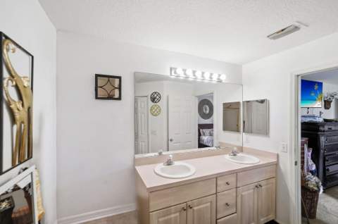 1512 N 42nd Street, Fort Pierce FL - photo 11 of 27