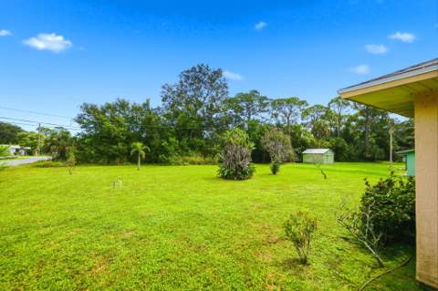 1512 N 42nd Street, Fort Pierce FL - photo 18 of 27