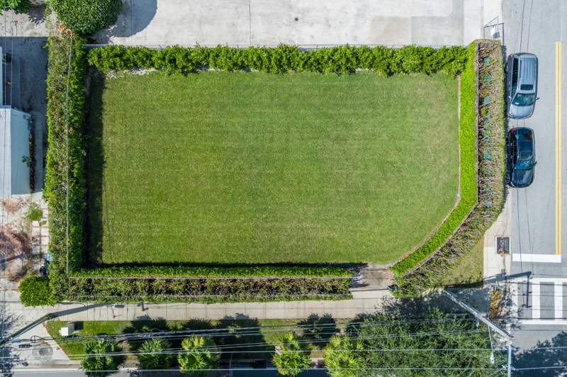 4 bedroom Single Family Residence at 2005 S Olive Avenue, Deep Rock, West Palm Beach — photo 3