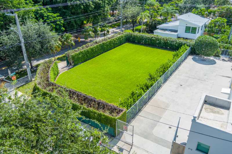 4 bedroom Single Family Residence at 2005 S Olive Avenue, Deep Rock, West Palm Beach — photo 1