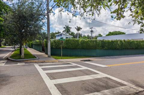 2005 S Olive Avenue, West Palm Beach FL - photo 12 of 17