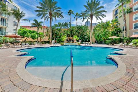 630 S Sapodilla Avenue #433, West Palm Beach FL - photo 12 of 22