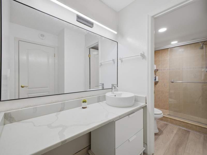 1 bedroom Condominium at 2101 S Ocean #202, Quadomain Tower I And IV Condo, Hollywood — photo 3