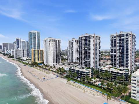 2101 S Ocean #202, Hollywood FL - photo 6 of 34
