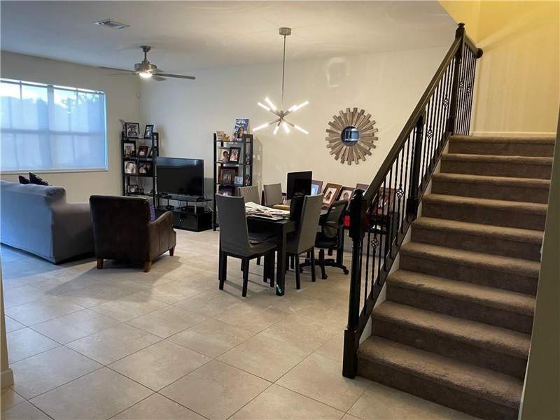 4 bedroom Townhouse at 12190 Village Place, Flamingo Village 176-177 B Por, Davie — photo 5
