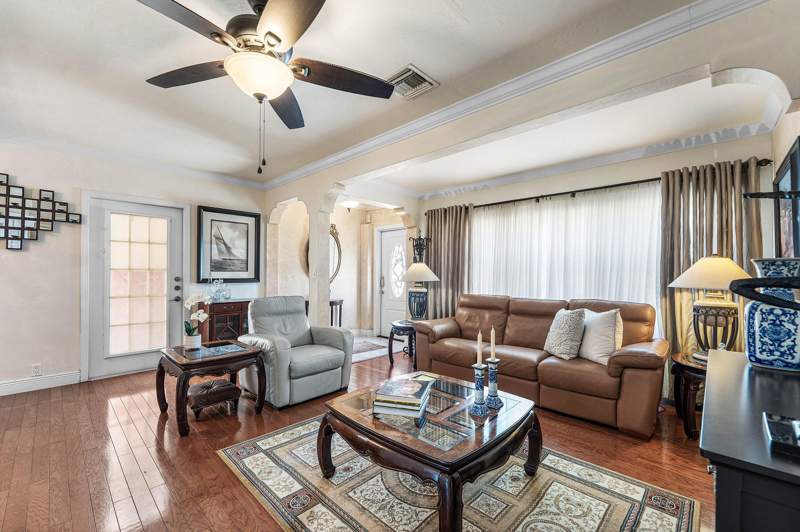 4 bedroom Single Family Residence at 800 NE 6th Street #1, Holmberg & Mc Kees, Fort Lauderdale — photo 3
