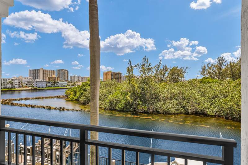 3 bedroom Condominium at 2880 NE 14th St Causeway #213, Pointe @ Pompano Beach Condo, Pompano Beach — photo 5