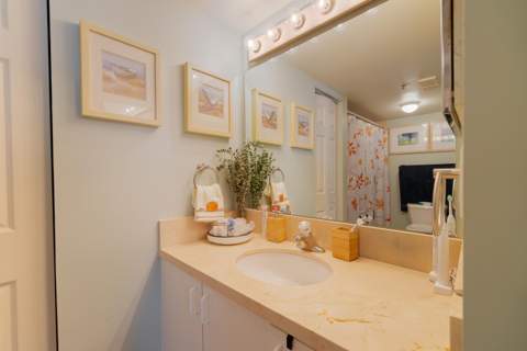 145 Yacht Club Way #109, Hypoluxo FL - photo 10 of 38