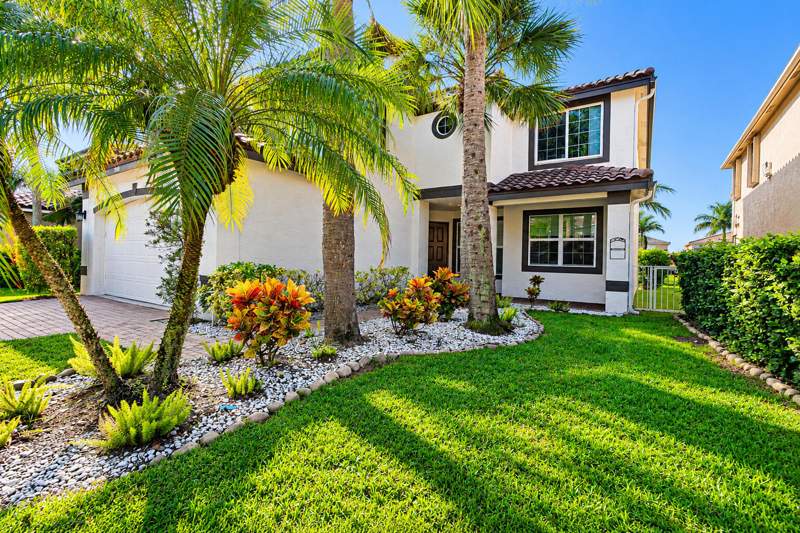 6 bedroom Single Family Residence at 5018 Nautica Lake Circle, Nautica Isles 2, Greenacres — photo 2