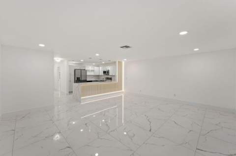 3844 Atlanta Street, Hollywood FL - photo 15 of 69