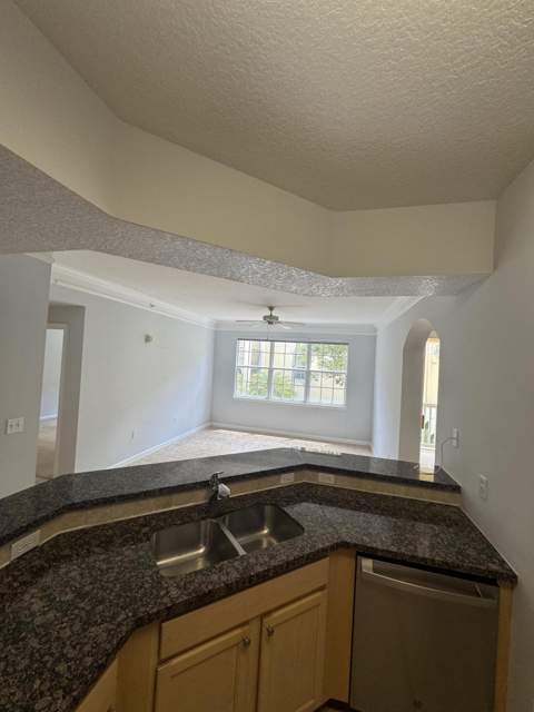 224 Murcia Drive #213, Jupiter FL - photo 7 of 14