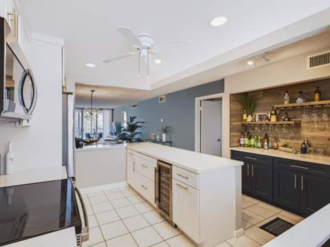 2010 S Federal Highway #308, Boynton Beach FL - photo 16 of 30