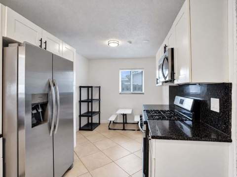 6230 NW 18th Court, Sunrise FL - photo 11 of 23