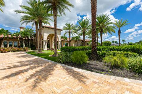15855 Barnstormer Court, Wellington FL - photo 19 of 200