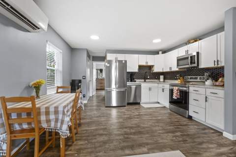 5317 SE Isabelita Avenue, Stuart FL - photo 9 of 29