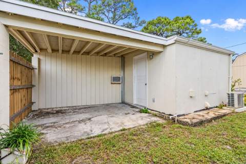 5317 SE Isabelita Avenue, Stuart FL - photo 17 of 29