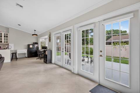 311 NW 37th Way, Deerfield Beach FL - photo 11 of 30