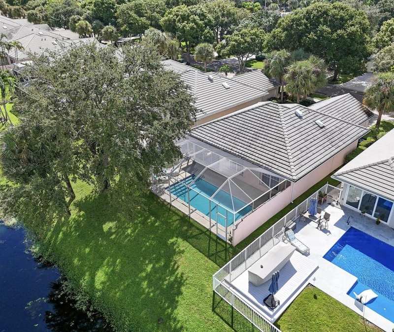 3 bedroom Single Family Residence at 1081 Bedford Avenue, Lake Catherine, Palm Beach Gardens — photo 1