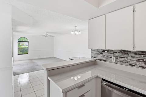 3930 Village Drive #C, Delray Beach FL - photo 9 of 38