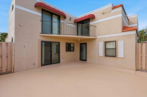 3930 Village Drive #C, Delray Beach FL - photo 24 of 38