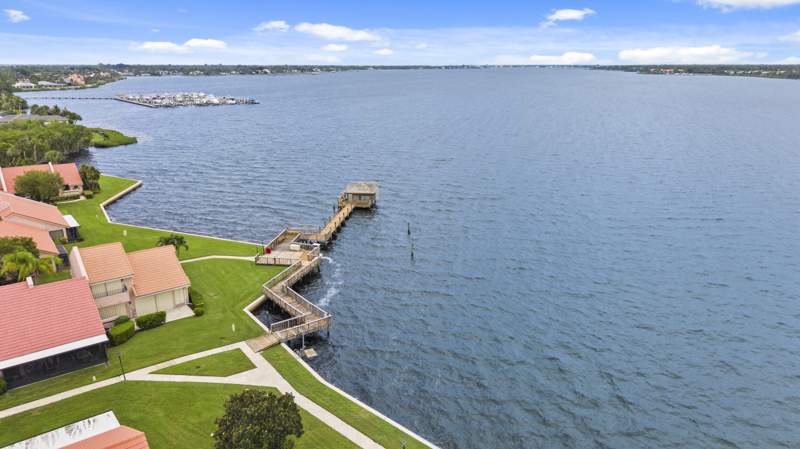 2 bedroom Condominium at 3310 SE Sandpiper Circle, Villas Of Sandpiper Bay Unit 2, Port St. Lucie — photo 5
