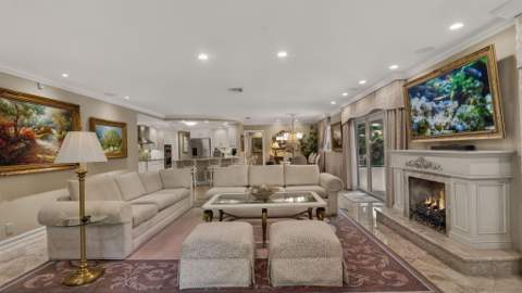 3745 Oaks Clubhouse Drive #V-8, Pompano Beach FL - photo 6 of 61