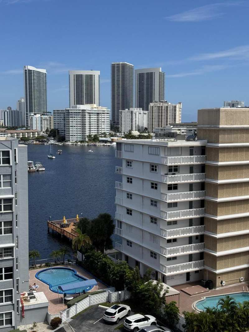 2 bedroom Condominium at 427 Golden Isles #9G, Golden Horn South Condo, Hallandale Beach — photo 1